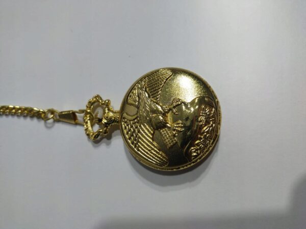 KLASYCZNY ZEGAREK KIESOZNKOWY JASTRZĄB